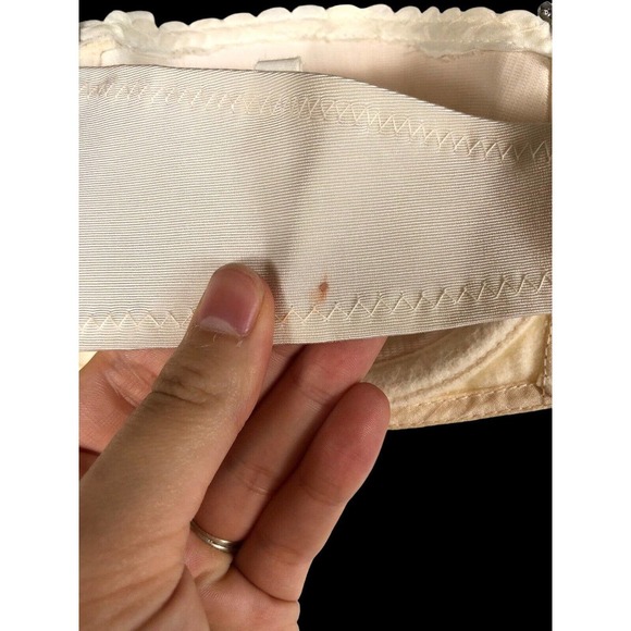 Vintage Strapless Bra JCPenney Size 34B White 34 B 1960s 1970s - Picture 4 of 5